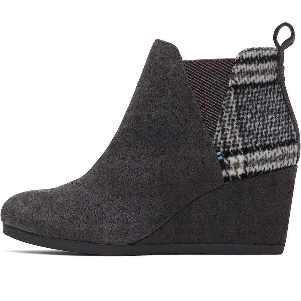 Toms Wedge Bootie size 6.5